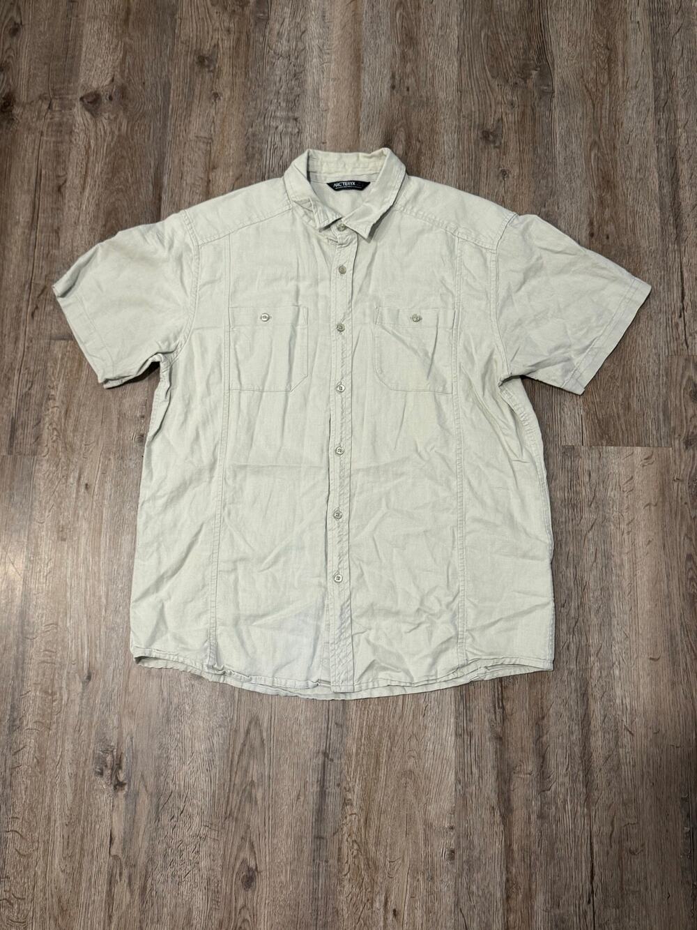 Arcteryx Men's Button Down Short Sleeve Shirt Size Large